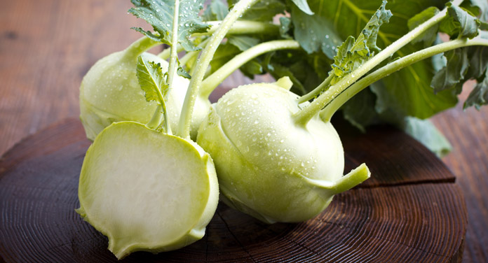 Kohlrabi essen und zubereiten