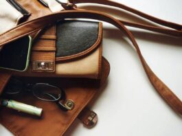 Coccinelle-Tasche