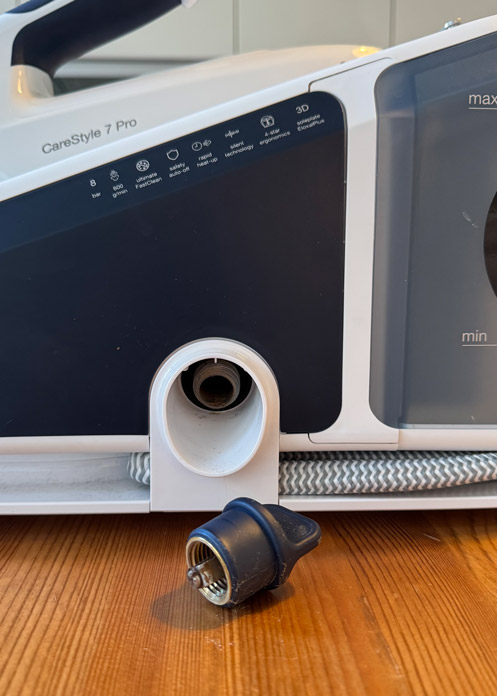 Entkalken der Braun CareStyle 7 Pro IS 7282