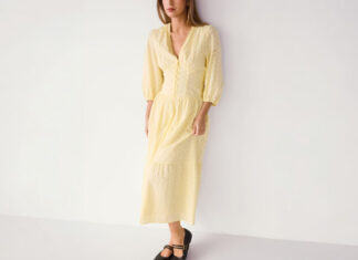 Dame in gelbem Sommerkleid - Sommer Outfits für Damen