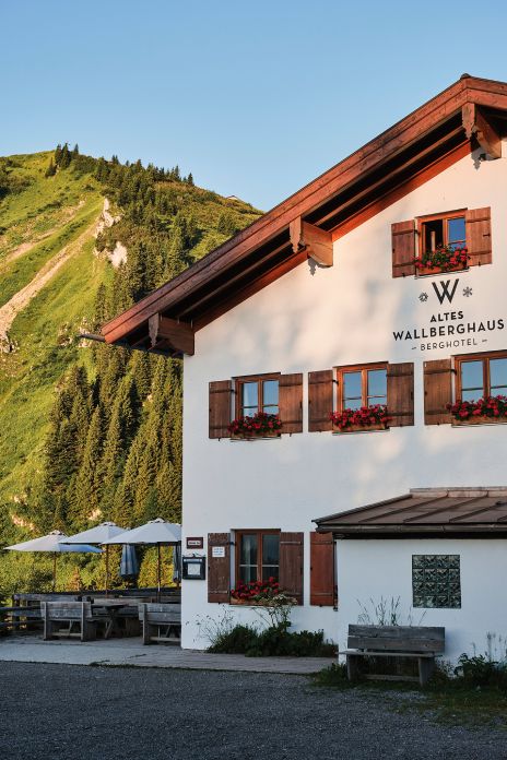 Gewinne einen mydays-Gutschein für eine Auszeit hoch über dem Tegernsee 3 Berghotel Altes Wallberghaus