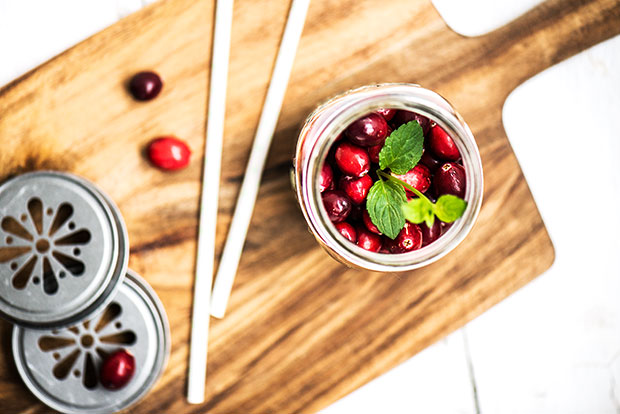 Christmas Cranberry Cocktail