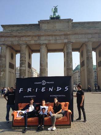 FRIENDS Fans am Brandenburger Tor 